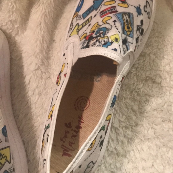 Shoes - Picture 3 of 3